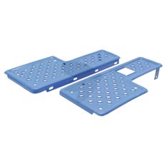 Praktisk trinnplate for å lette klatring på maskiner.