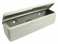 Verktøykasse for alltid organiserte verktøy på gården eller byggeplassen.