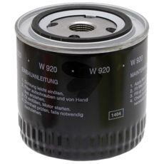 Motoroljefilter for effektiv smøring av traktorens motor og ytelse.