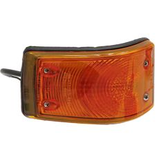 Høyre blinklys for traktor, sikrer varsling ved sving.