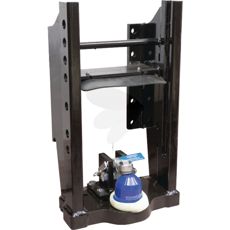 Kulefeste Scharmüller K 80, maks støttelast 2500 kg, ideell for tunge laster.