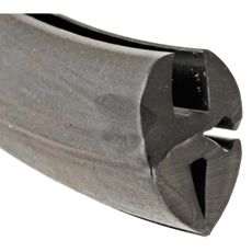 Fast tetningsløsning for frontruter, sikrer beskyttelse mot vind og vær.