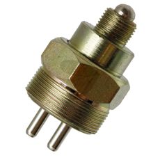 Bremselysbryter, viktig for å tenne bremselysene ved bruk.