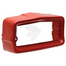 Solid frontgrilltopp som beskytter og forbedrer traktorens design.