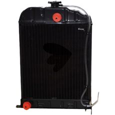 Radiator for effektiv kjøling av motorer i traktorer og maskiner.