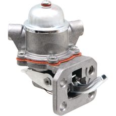 Brennstoffpumpe som garanterer en stabil drivstoffstrøm til motoren.