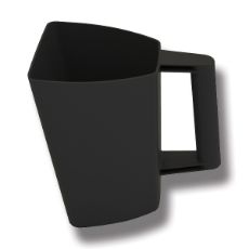 Svart plastfôring øse 2 liter, lett og praktisk for daglig bruk.