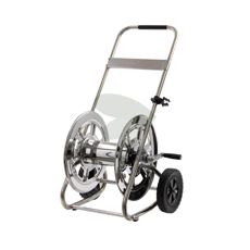 Klassisk slangetralle i rustfritt stål, holdbart design for effektiv slangehåndtering og lagring.