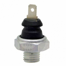 Oljetrykkssensor 82036587, viktig del i motorenes smøresystem.