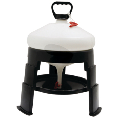 Vannautomat med 10 liters kapasitet, perfekt for dyrefôring.