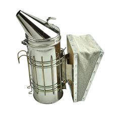 Stor galvanisert røykpust fra Willab, perfekt for grilling og røyking av mat.