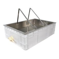 Komplett avdekkingssystem i plast og rustfritt for langvarig holdbarhet.