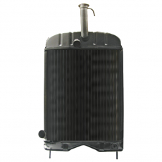 Massey Ferguson radiator 1660655M92, for overlegen motorkjøling.
