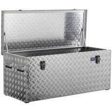 Stor aluminiumtransportboks med en kapasitet på 312 liter.