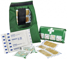 Kompakt førstehjelpsskrin fra Cederroth, perfekt for små ulykker.