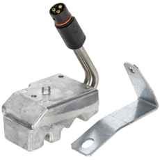 Varm opp en Cfmoto 850 med Defa motorvarmer, for smidig kjøring i kulden.