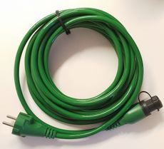 Kraftig Defa MiniPlug Xtreme tilkoblingskabel 5M for effektiv strømforsyning.