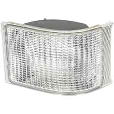 Effektiv arbeidslys Grill NH 82014130, ideell for mørke arbeidsområder.