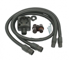 Fordelingssett for Calix, inkludert kabler for effektiv strømfordeling.