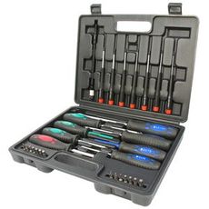 Komplett skrutrekkersett med 30 deler for alle dine skru behov.