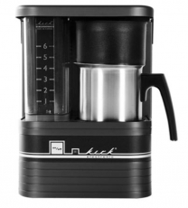 Kaffetrakter for hytte som trakter 6 kopper på 12V, perfekt for traktorer.