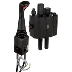 Komplett frontlaster pakke, inkluderer joystick og kabel for smidig drift.