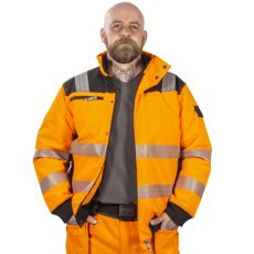 Oransje og svart pilotjakke med lett isolasjon, moderne design for utendørsbruk.