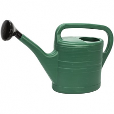 Vannkanne på 10 liter, perfekt for å vanne både hagen og dyr.