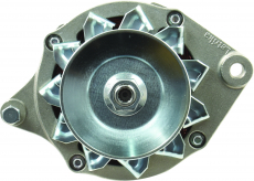 Dynamo MF 1699881M91 for traktorer og maskiner, effektiv energikilde.