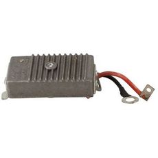 Spenningregulator St0005, viktig for å opprettholde spenning.