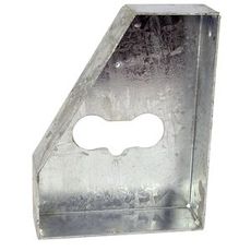 Venstre vertikal metall kapsling, perfekt for beskyttelse og holdbarhet.