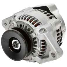 Vekselstrømsgenerator 45A 12V for Kubota V2403, kraftfull og effektiv i drift.