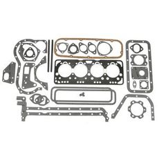 Komplett pakningssett for Fiat 411, 415 og 441 traktorer, sikrer effektiv drift.