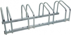 Sykkelstativ i stål for 4 sykler, robust konstruksjon, perfekt for familier.